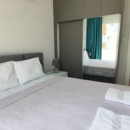 Apartment Luna *